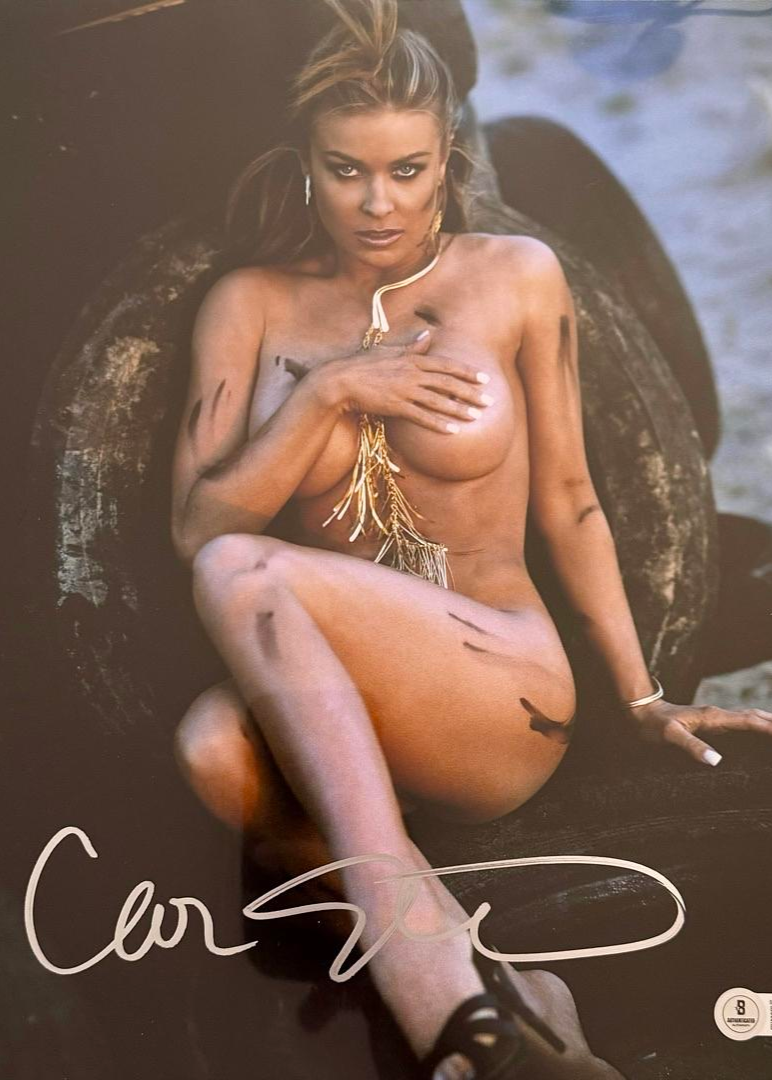 Carmen Electra Signed 11x14 Photo - Beckett COA #01